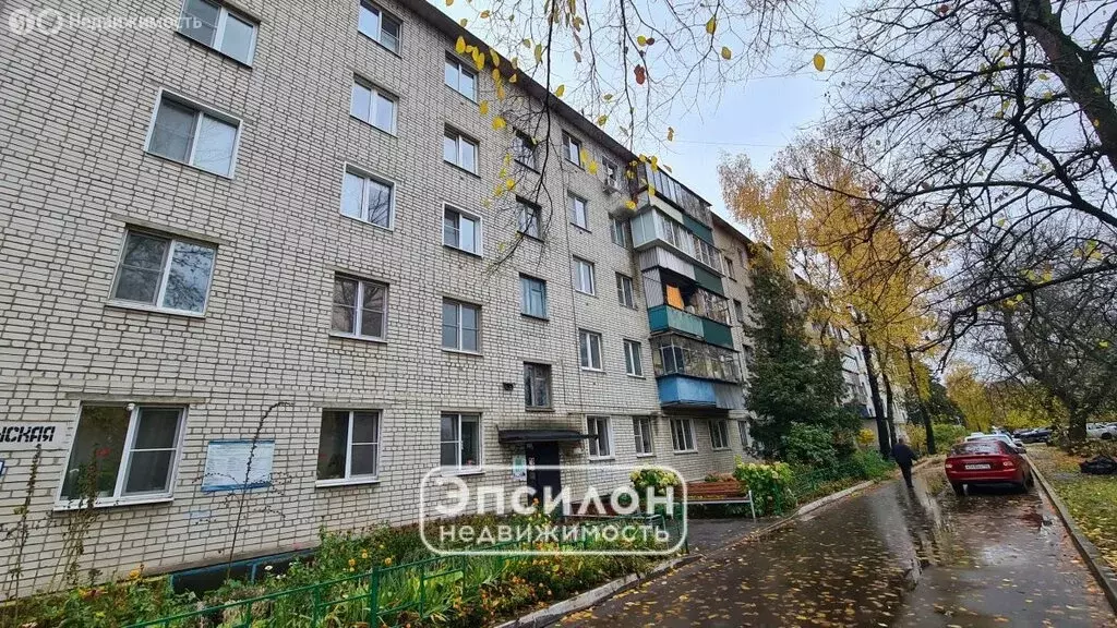 3-комнатная квартира: Курск, Республиканская улица, 12 (58 м) - Фото 1