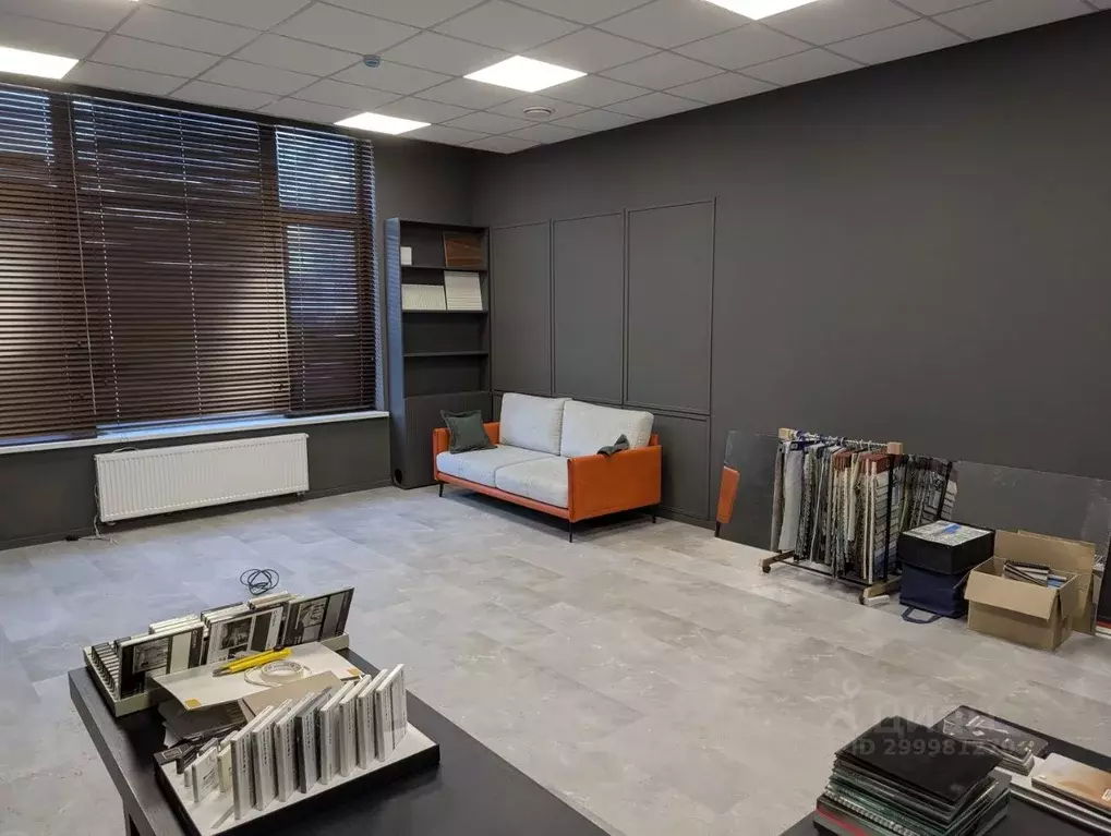 Офис в Свердловская область, Екатеринбург ул. Гагарина, 9 (42 м) - Фото 1