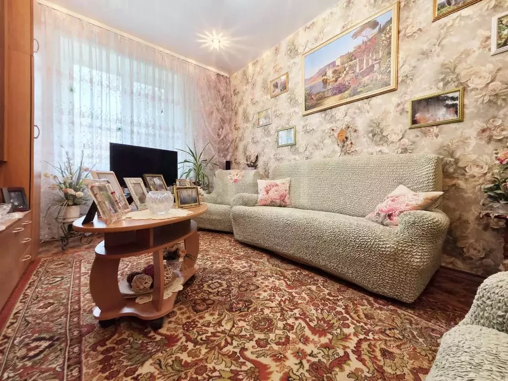 2-к кв. Свердловская область, Нижний Тагил Гвардейская ул., 44 (49.0 ... - Фото 1