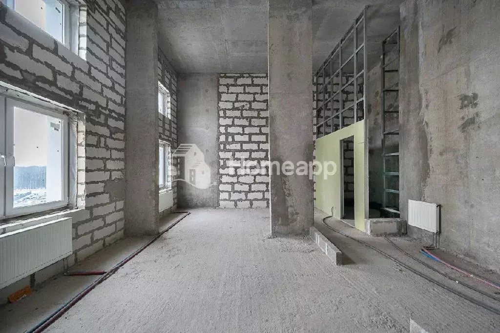Продается 4-комнатная квартира - Фото 1