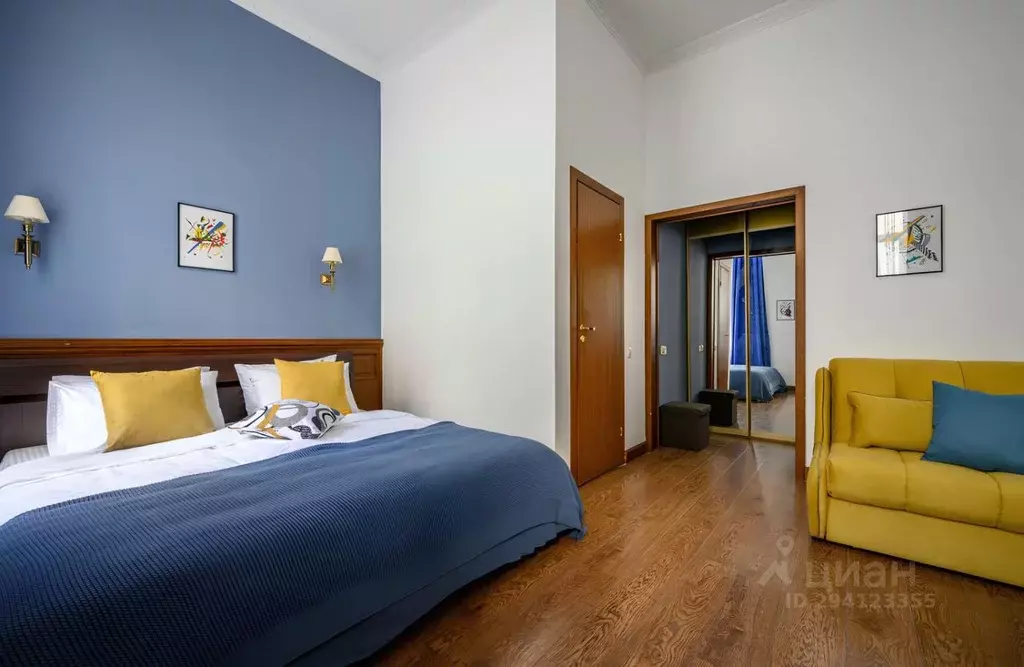Комната Санкт-Петербург Московский просп., 6 (20.0 м) - Фото 1