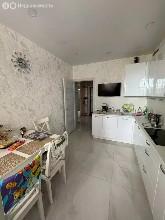 2-комнатная квартира: Новосибирск, улица Петухова, 14А (61.3 м) - Фото 0