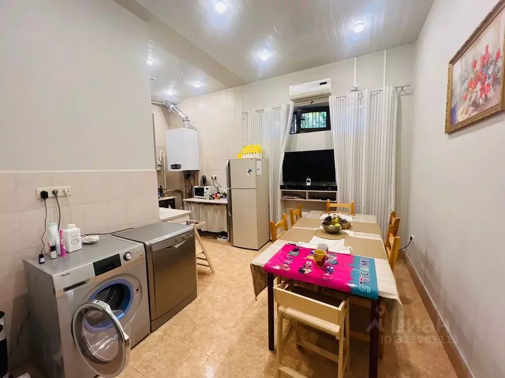 3-к кв. Краснодарский край, Сочи Бытха мкр, ул. Бытха, 41Б (100.0 м) - Фото 2