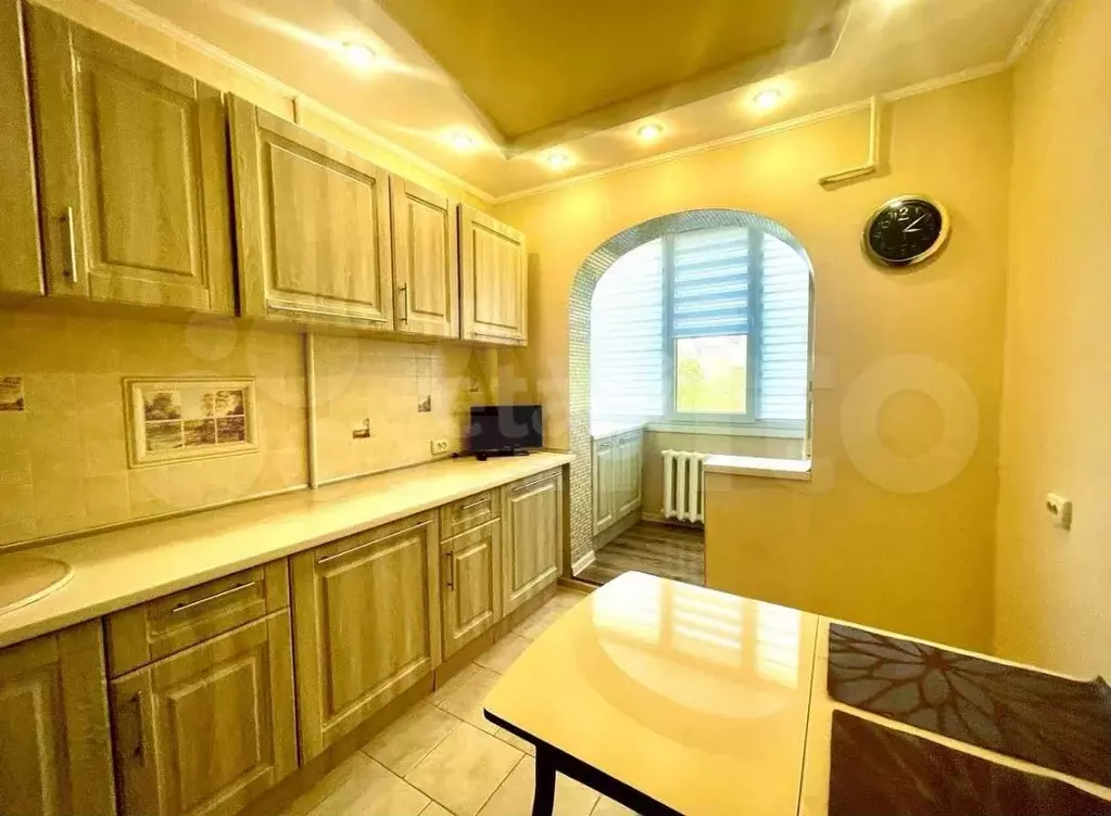3-к. квартира, 65 м, 3/9 эт. - Фото 1