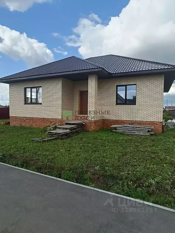 Дом в Тамбовская область, пос. Первомайский, Майский мкр ул. ... - Фото 2