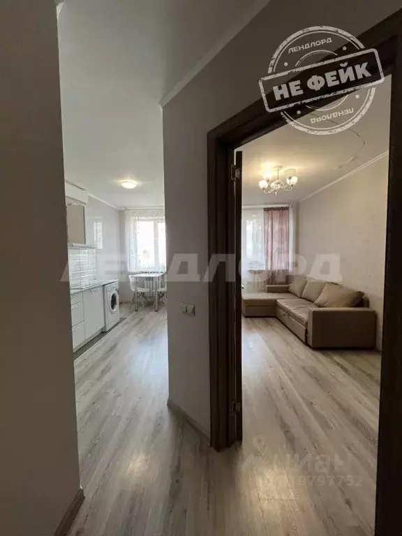 1-к кв. Ростовская область, Аксай ул. Платова, 101А (30.0 м) - Фото 0