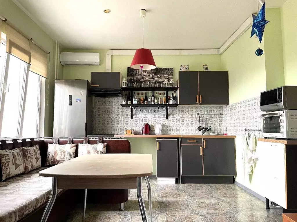 2-к кв. Краснодарский край, Краснодар ул. Харьковская, 83/6 (64.1 м) - Фото 0