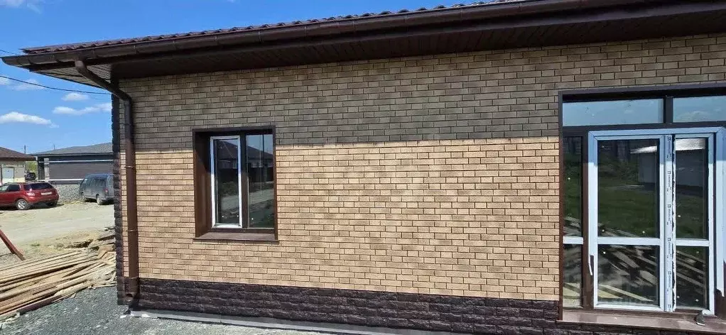 Дом в Сахалинская область, Анивский городской округ, с. Новотроицкое ... - Фото 1