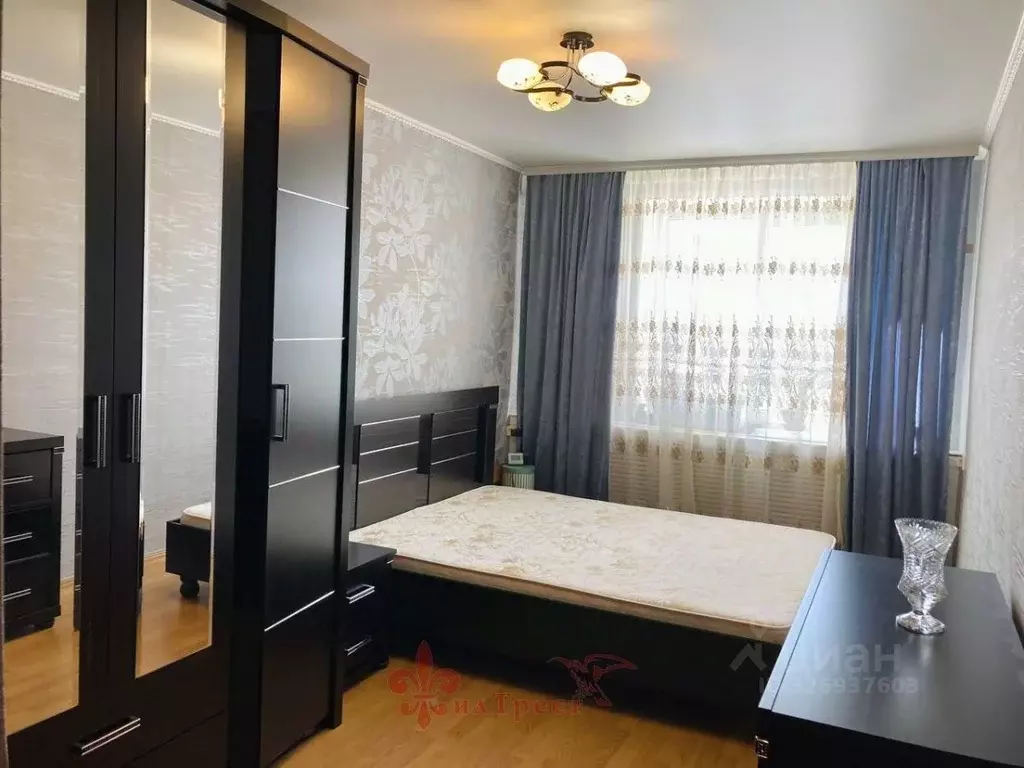 3-к кв. Белгородская область, Белгород Советская ул., 1а (68.1 м) - Фото 1