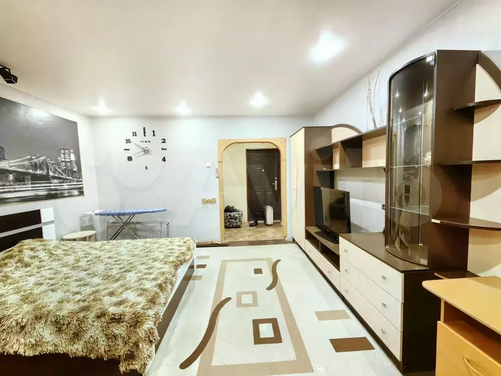 1-к. квартира, 40 м, 4/10 эт. - Фото 1