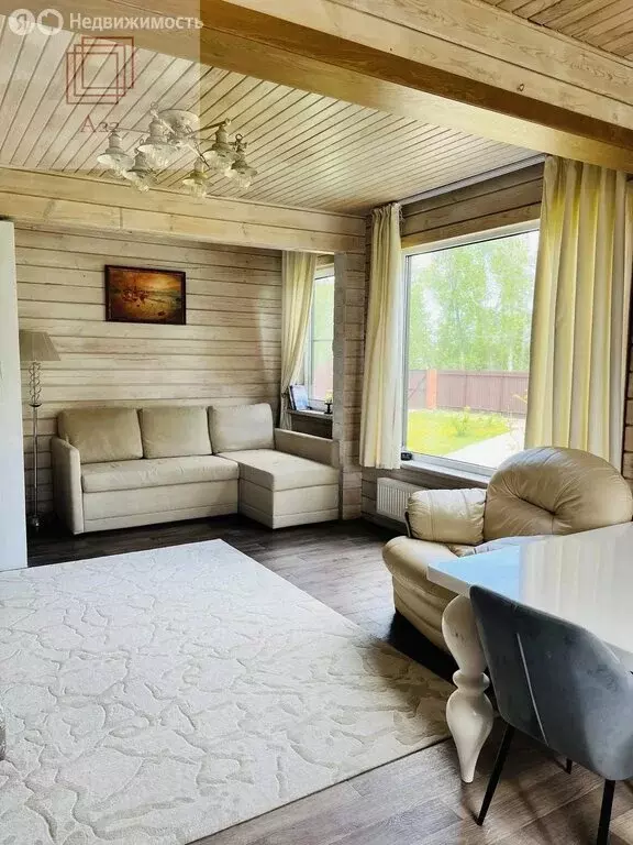 Дом в село Солнечное, Шестнадцатая улица, 8 (150 м) - Фото 1