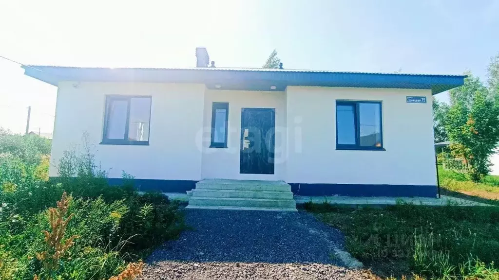 Дом в Башкортостан, Иглинский сельсовет, с. Иглино ул. Донецкая, 81 ... - Фото 1