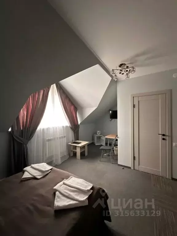 Комната Саратовская область, Хвалынск ул. Российской Республики, 1Л - Фото 0