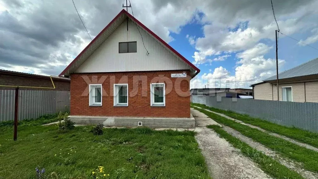 Дом в Новосибирская область, Коченевский район, Чик рп ул. Октябрьская ... - Фото 1