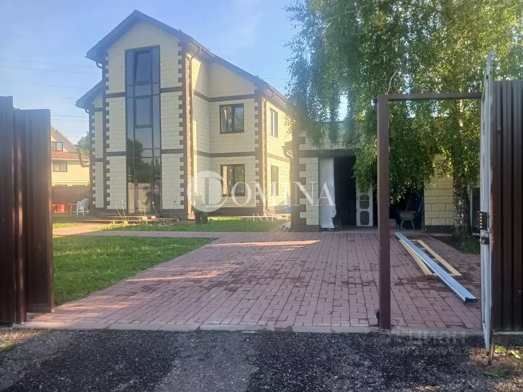 Дом в Московская область, Химки городской округ, д. Голиково 16/1 (315 ... - Фото 1