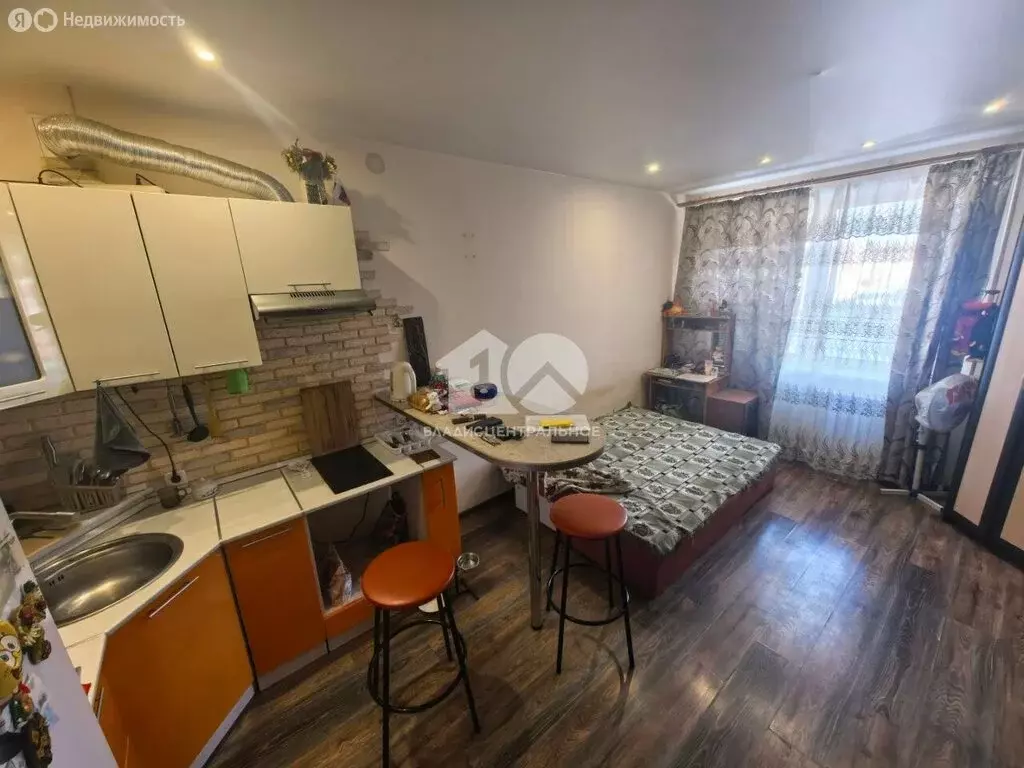 Квартира-студия: Новосибирск, улица Надежды, 8 (25 м) - Фото 1
