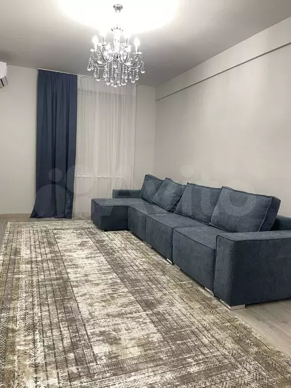 3-к. квартира, 100 м, 1/4 эт. - Фото 1