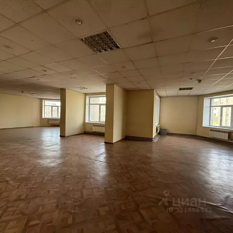 Помещение свободного назначения в Томская область, Томск просп. ... - Фото 0