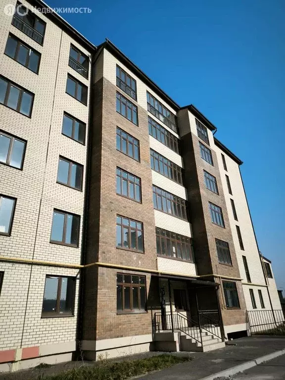 1-комнатная квартира: Владикавказ, улица Билара Кабалоева, 8А (50.4 м) - Фото 1