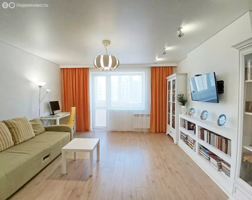3-комнатная квартира: Пермь, улица Подводников, 27А (66.8 м) - Фото 1