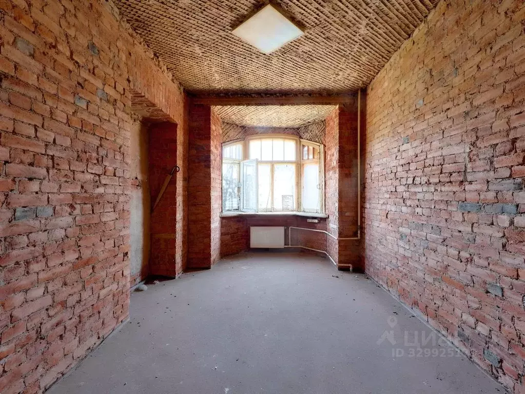 4-к кв. Санкт-Петербург 17-я Васильевского острова линия, 70/12 (121.9 ... - Фото 2
