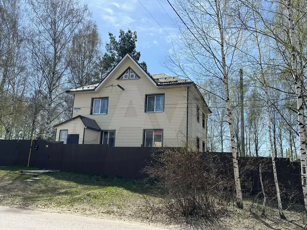 Дом 200 м на участке 6 сот. - Фото 1