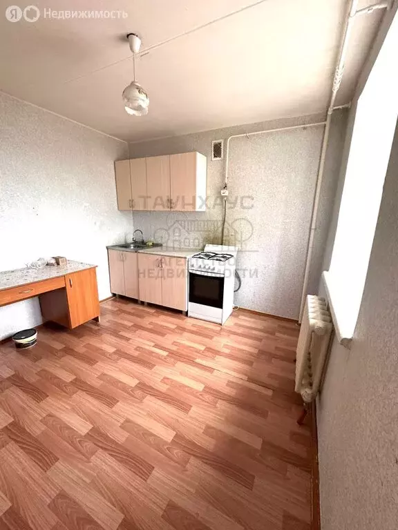 3-комнатная квартира: Нефтекамск, улица Нефтяников, 3 (74.6 м) - Фото 2