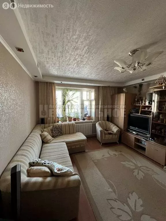 3-комнатная квартира: Смоленск, улица Рыленкова, 34 (86 м) - Фото 2