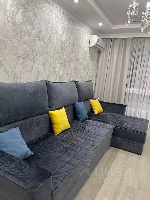 2-к кв. Северная Осетия, Владикавказ ул. Шамиля Джикаева, 1А (70.0 м) - Фото 2