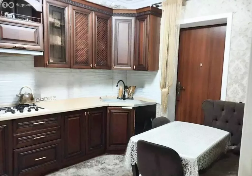 2-комнатная квартира: Махачкала, улица Абдулхакима Исмаилова, 23А (48 ... - Фото 1