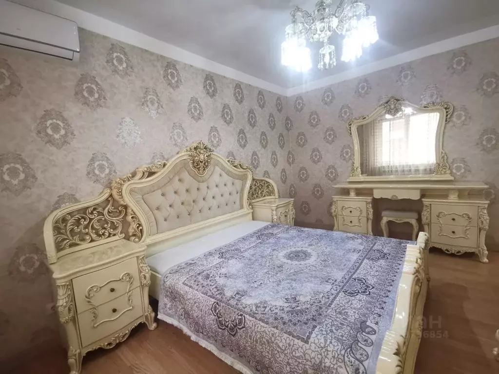 2-к кв. Кабардино-Балкария, Нальчик ул. Чернышевского, 201Б (60.0 м) - Фото 1