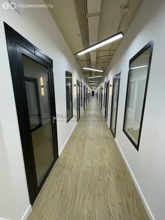 Помещение свободного назначения (439.75 м) - Фото 0