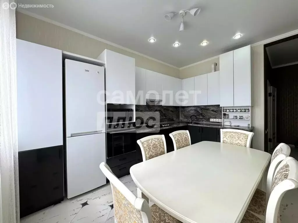 2-комнатная квартира: Славянск-на-Кубани, улица Победы, 272 (62 м) - Фото 2