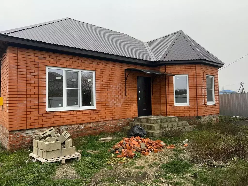 Дом в Краснодарский край, Красноармейский район, Полтавская ст-ца ... - Фото 1