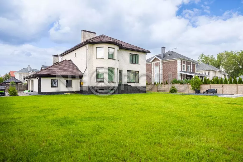 Дом в Москва д. Софьино, Гайд Парк кп,  (453 м) - Фото 1