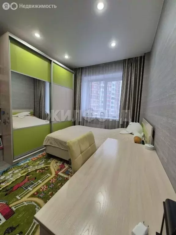 3-комнатная квартира: Абакан, улица Крылова, 85 (85 м) - Фото 1