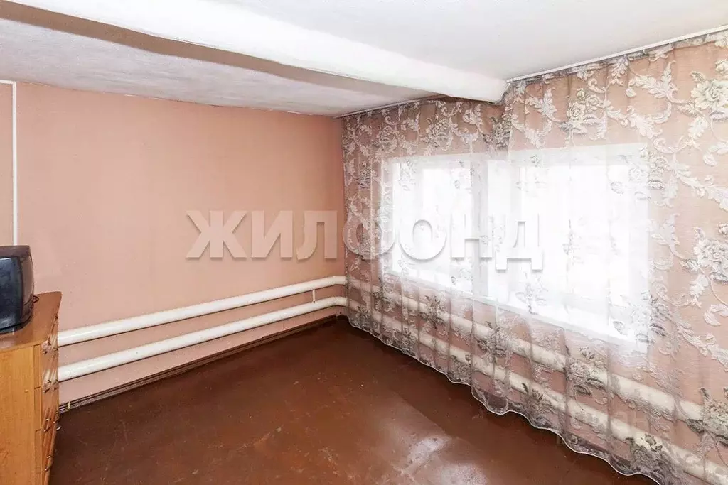 Дом в Алтайский край, Барнаул Трудовой пер. (35 м) - Фото 1