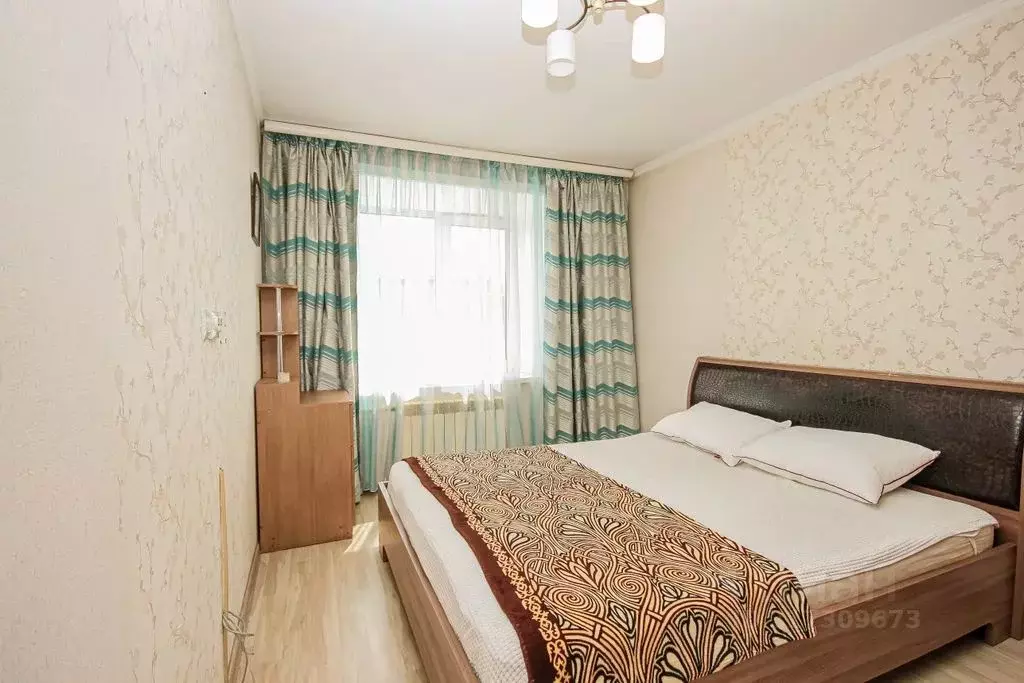 2-к кв. Бурятия, Улан-Удэ ул. Шумяцкого, 16 (58.0 м) - Фото 0