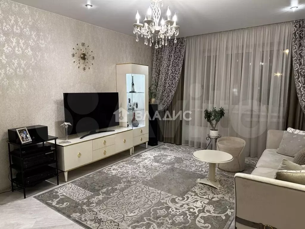 3-к. квартира, 100 м, 3/14 эт. - Фото 1