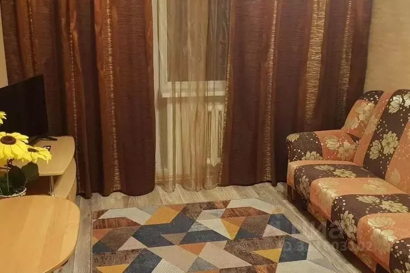 2-к кв. Псковская область, Псков Красноармейская ул., 12А (55.0 м) - Фото 1
