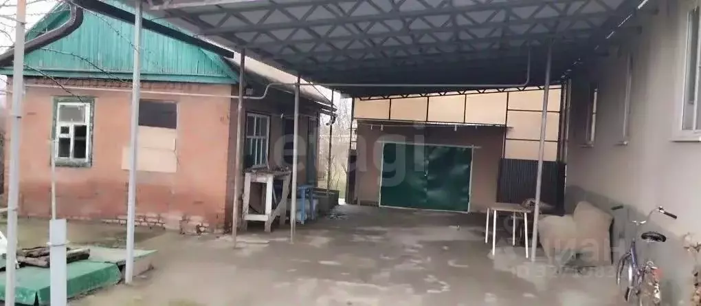 Дом в Ростовская область, с. Песчанокопское ул. Спортивная (95 м) - Фото 2