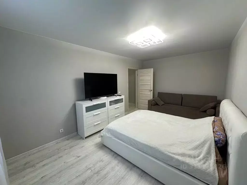 2-к кв. Татарстан, Казань ул. Александра Курынова, 5к3 (47.0 м) - Фото 1