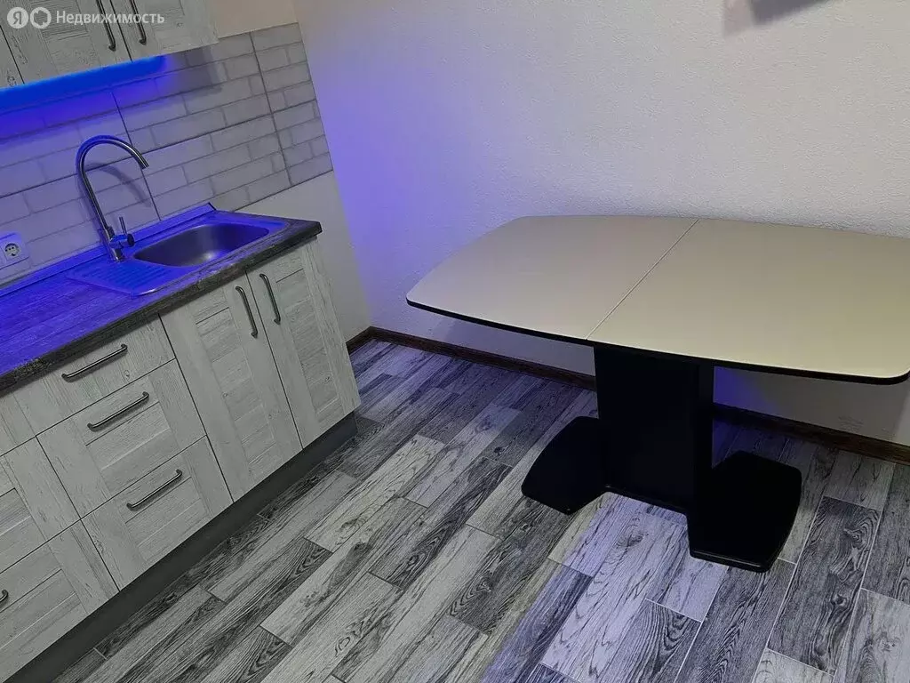 1-комнатная квартира: Красноярск, Судостроительная улица, 155 (28.1 м) - Фото 2