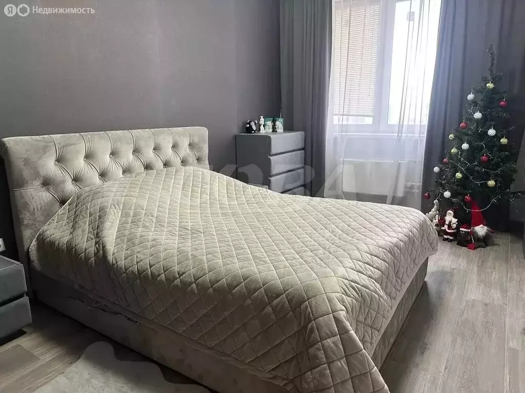 1-комнатная квартира: Тюмень, улица 50 лет Октября, 75к2 (39.4 м) - Фото 2