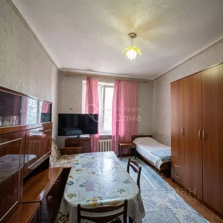 Комната Волгоградская область, Волгоград ул. Дымченко, 8 (17.5 м) - Фото 1