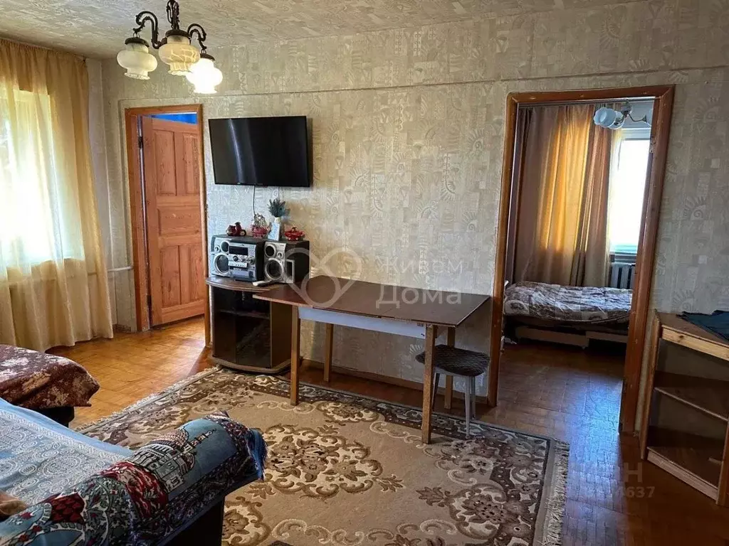 4-к кв. Волгоградская область, Волгоград Жилгородок мкр, ул. ... - Фото 0