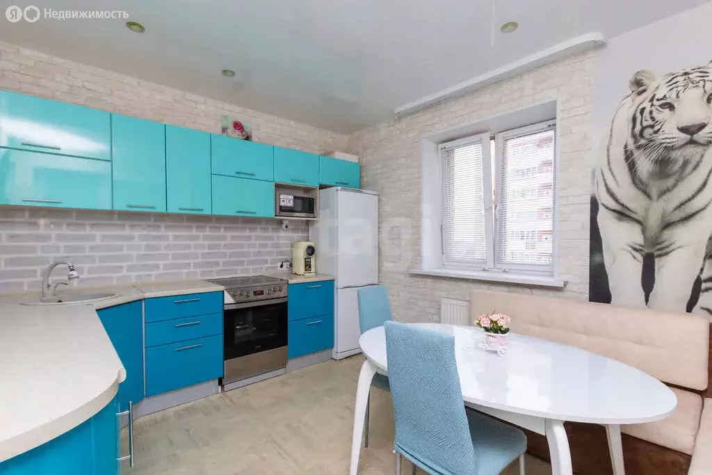 2-комнатная квартира: Тюмень, улица Дружбы, 73к1 (65.7 м) - Фото 1