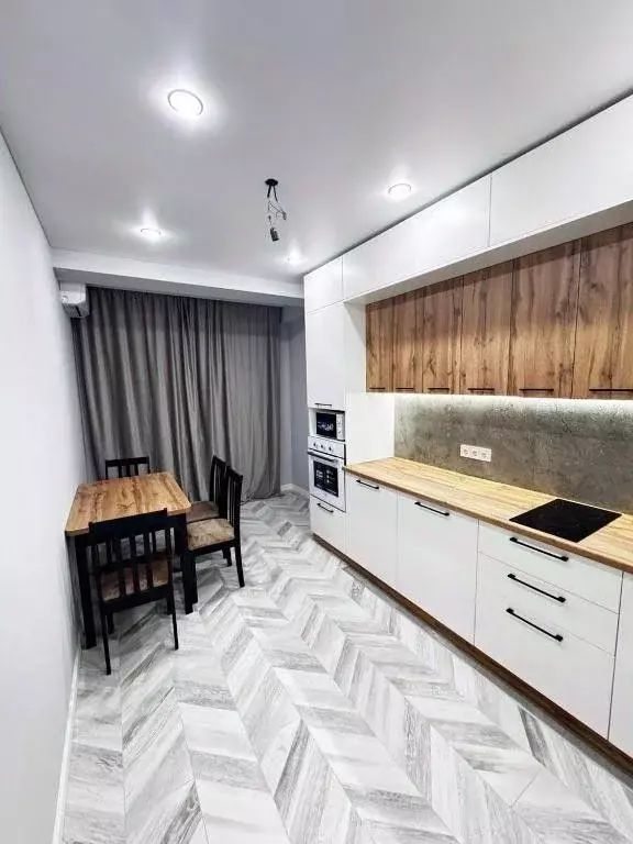 1-к кв. Краснодарский край, Сочи Центральный мкр, ул. Юных Ленинцев, ... - Фото 1