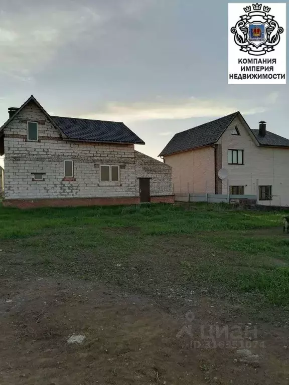 Дом в Белгородская область, Белгородский район, Никольское с/пос, с. ... - Фото 1