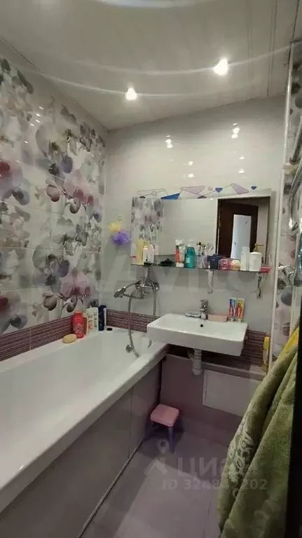 4-к кв. Саха (Якутия), Якутск ул. Бестужева-Марлинского, 22 (68.0 м) - Фото 0